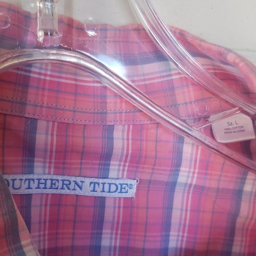 Southern Tide pink and blue mens button down long sleeve shirt L